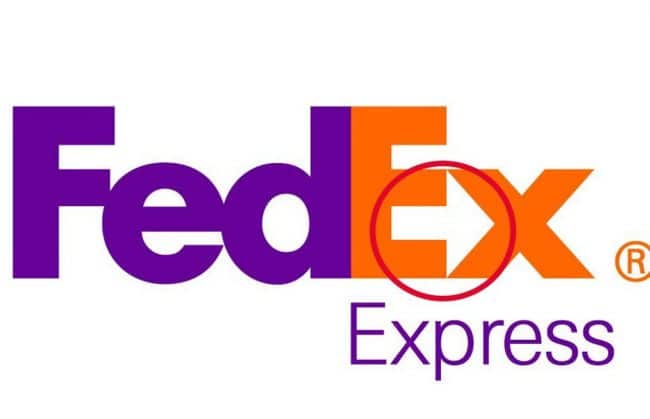 La flèche du logo Fedex:
